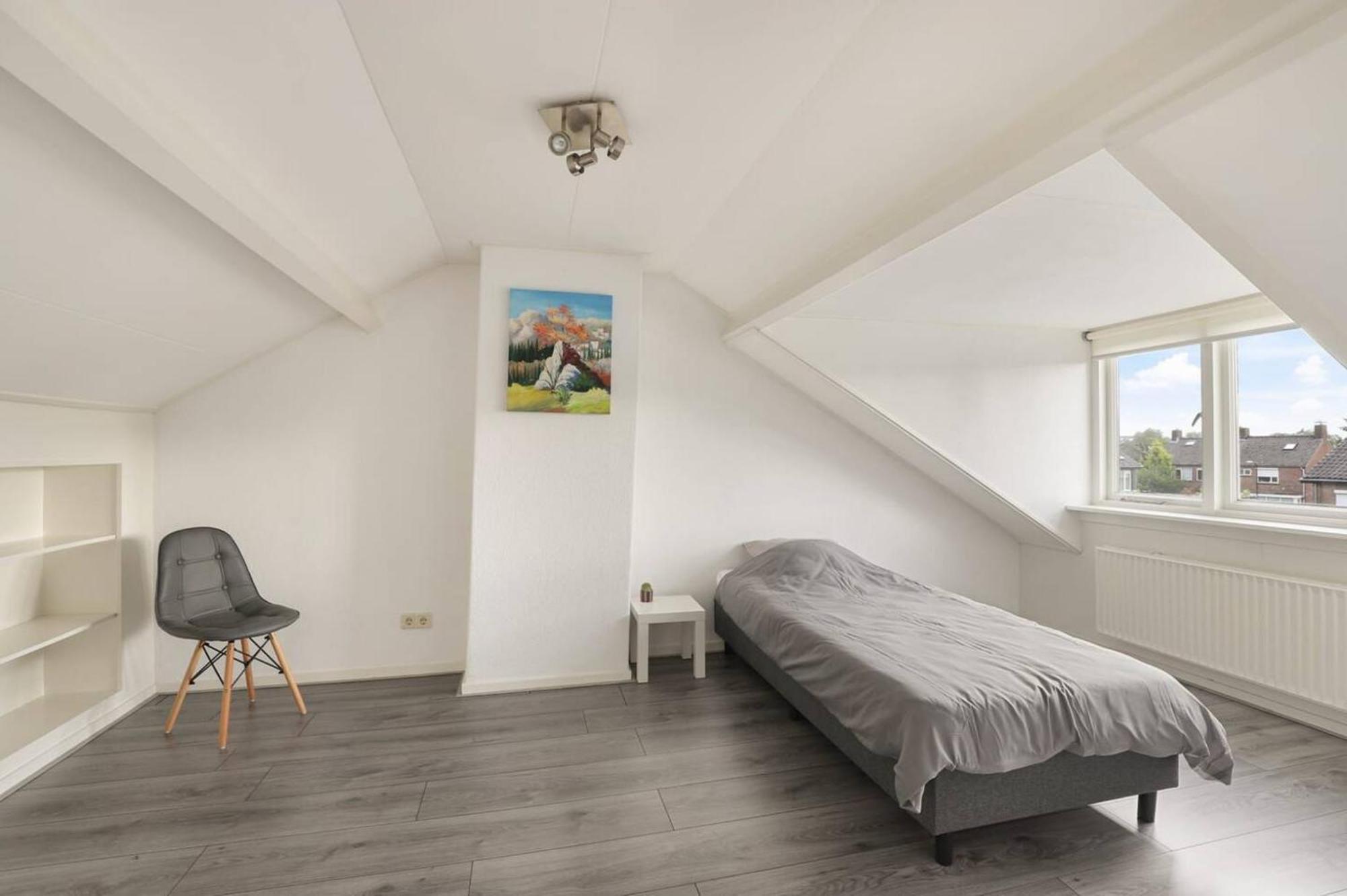 Apeldoorn- Ruime Eengezinswoning Met 5 Slaapkamers Exterior photo